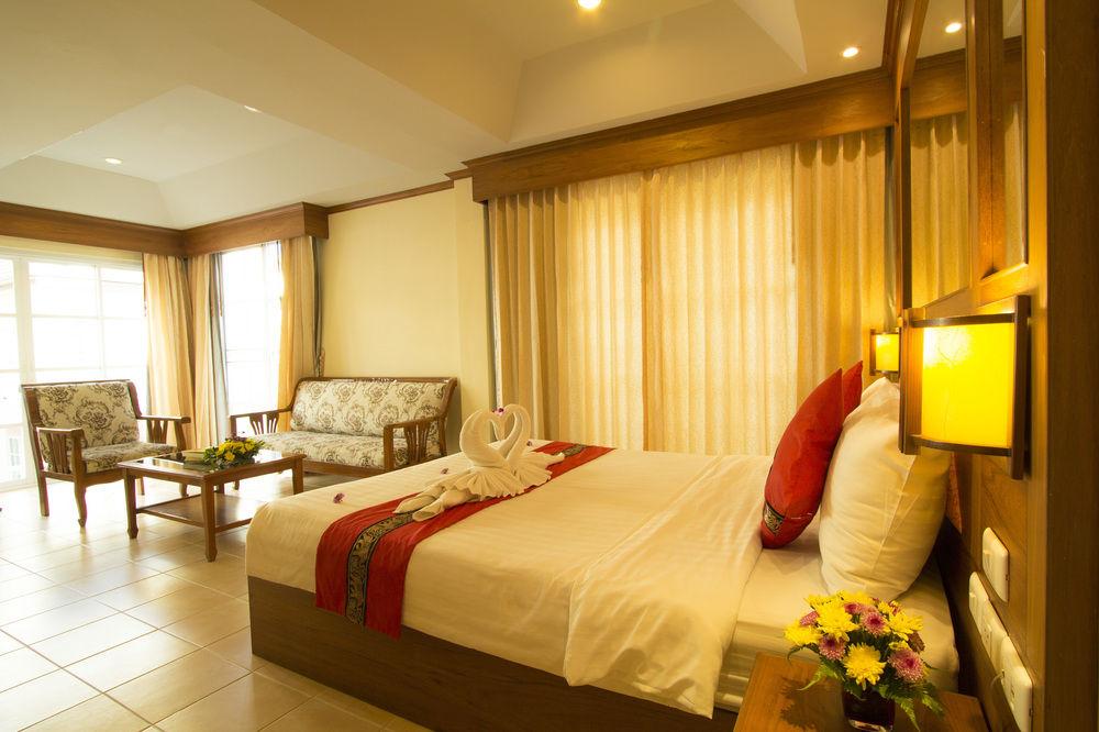 Chaba Kata Beach Hotel Esterno foto